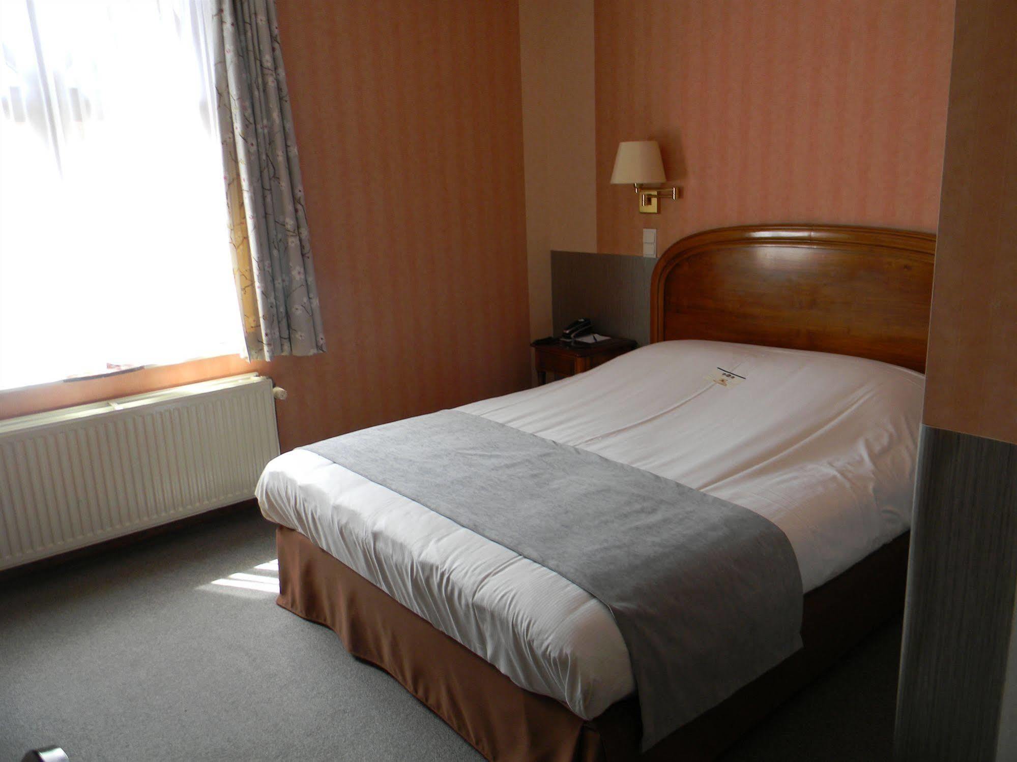 Hotel Du Roy Bouillon Zewnętrze zdjęcie